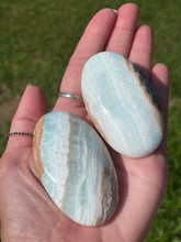 Load image into Gallery viewer, Caribbean Calcite Palm Stones (polished)
