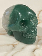 Load image into Gallery viewer, Crystal Skulls (2&quot;)
